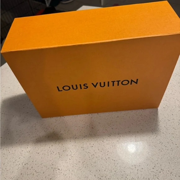 Louis Vuitton Medium Size Empty Box 14x10x5  - Box Only - Picture 2 of 12